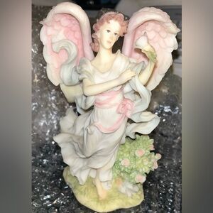 Beautifull angel figurine